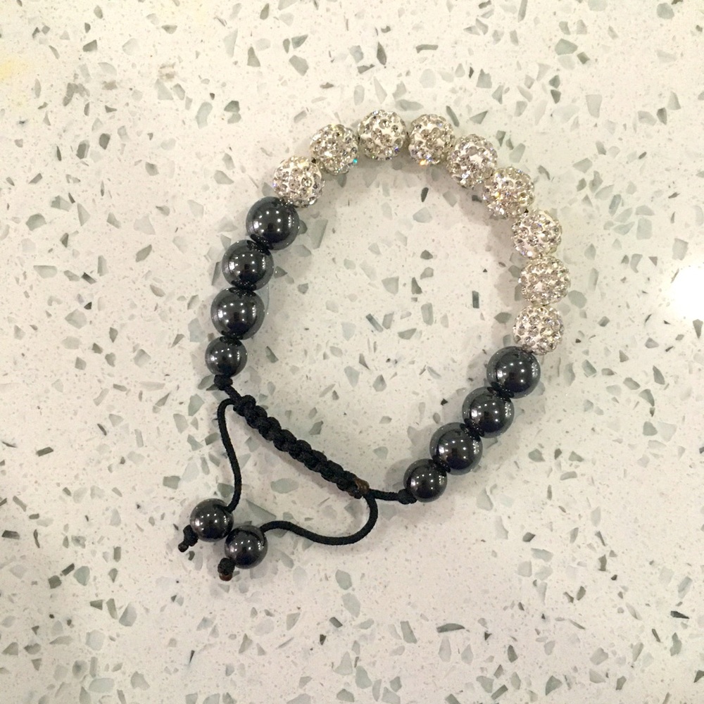 Silver beaded bracelet
